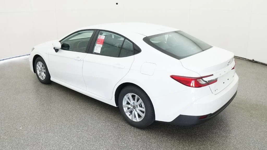New 2026 Ice Cap Toyota LE image 13