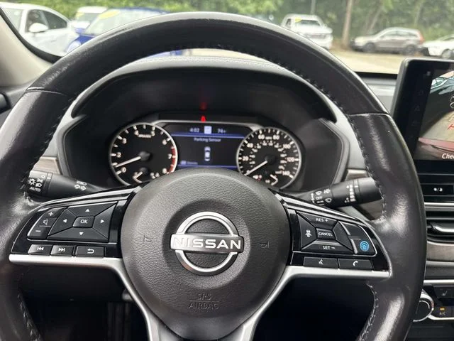 Used 2024  Nissan 2.5 SV image 30