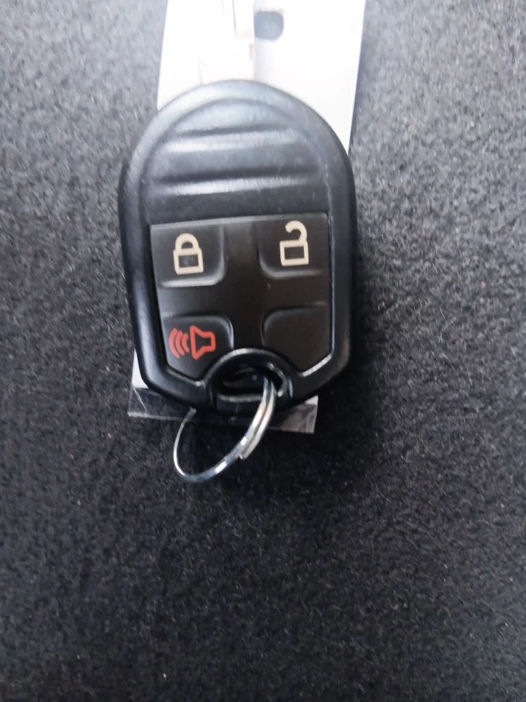 Used 2014 Tuxedo Black Metallic Ford XLT image 35