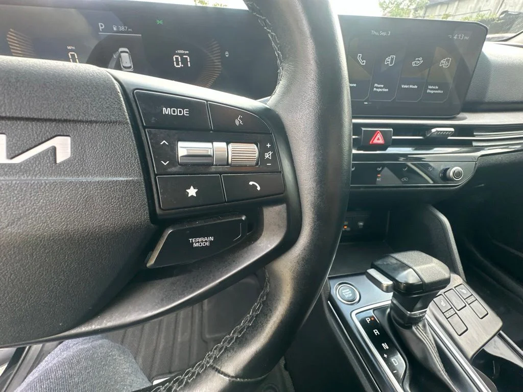 Used 2026 Black Kia LX image 14