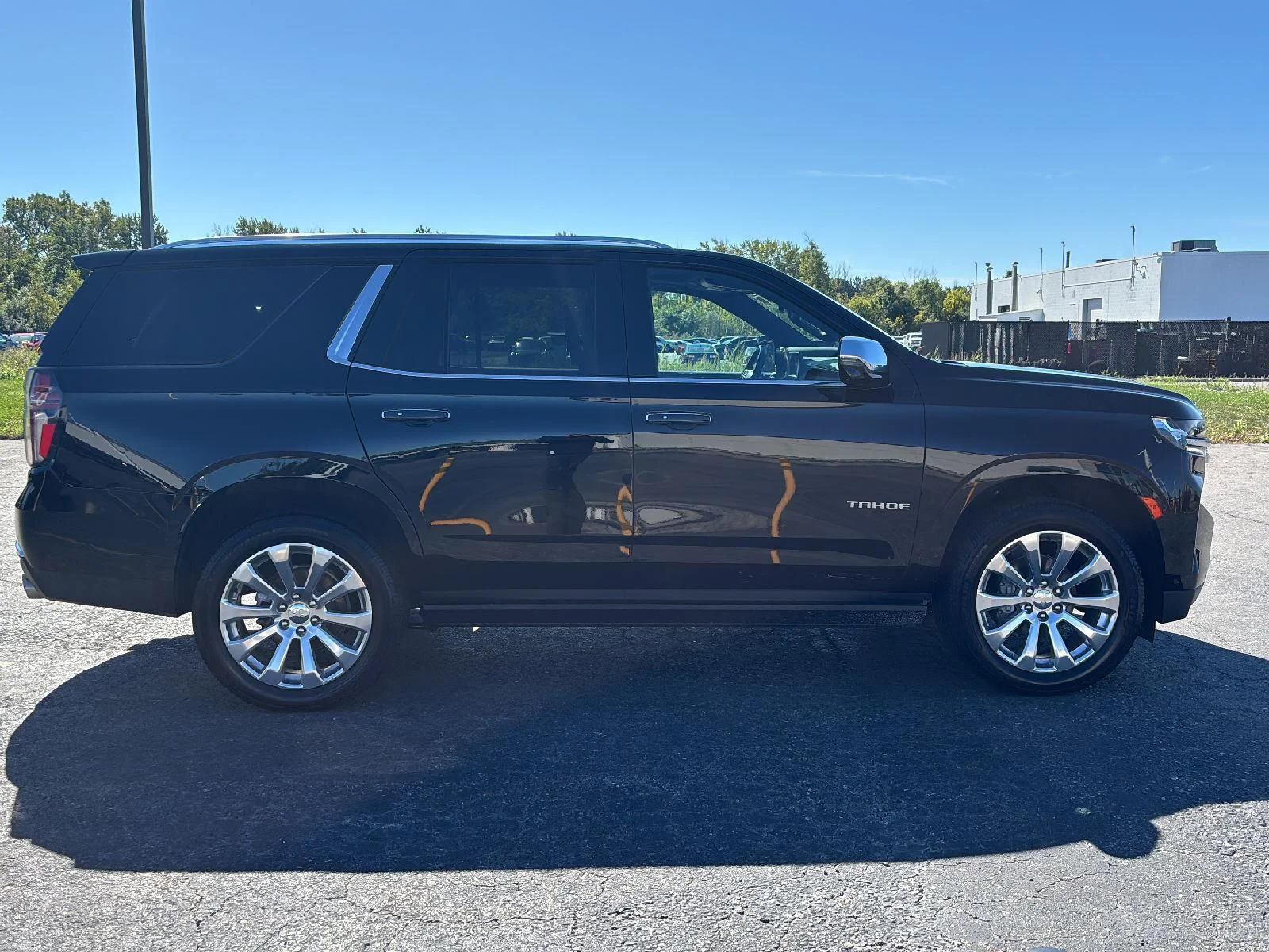 Used 2023 BLACK Chevrolet Premier image 9