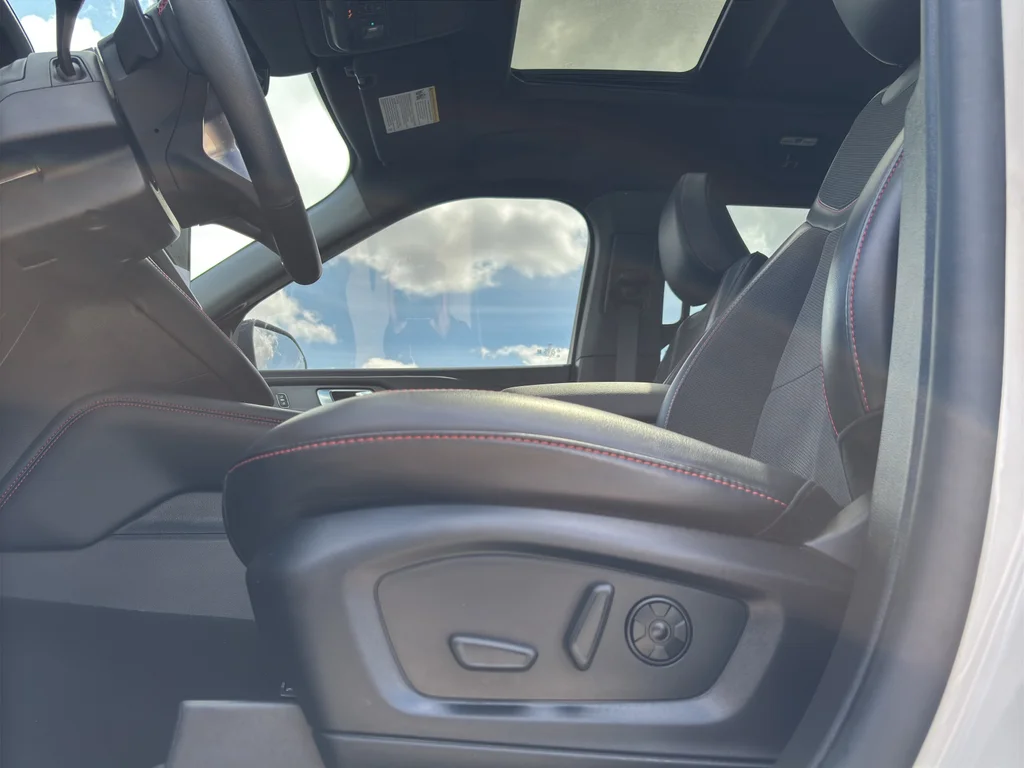 Used 2025 Star White Ford ST image 10