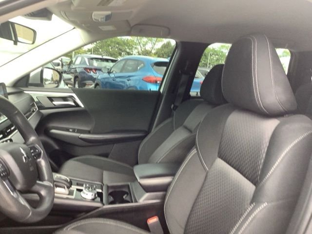 Used 2022 Silver Mitsubishi ES image 49