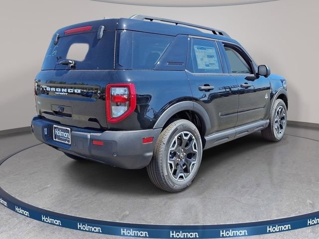 Used 2026 Black Ford Outer Banks image 4