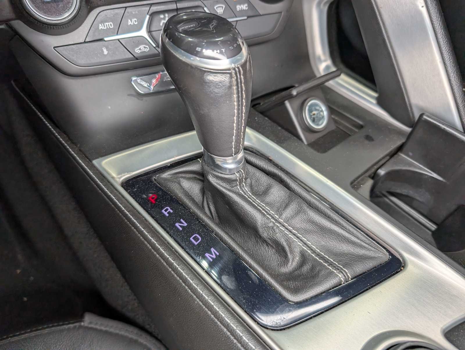 Used 2019 Arctic White Chevrolet 1LT image 26