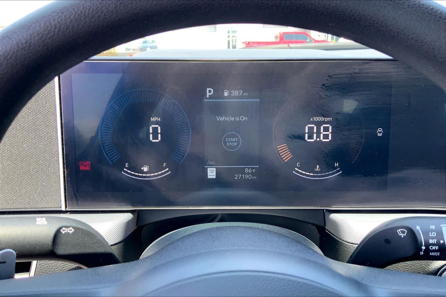 Used 2025 Aero Silver Hyundai SEL image 26