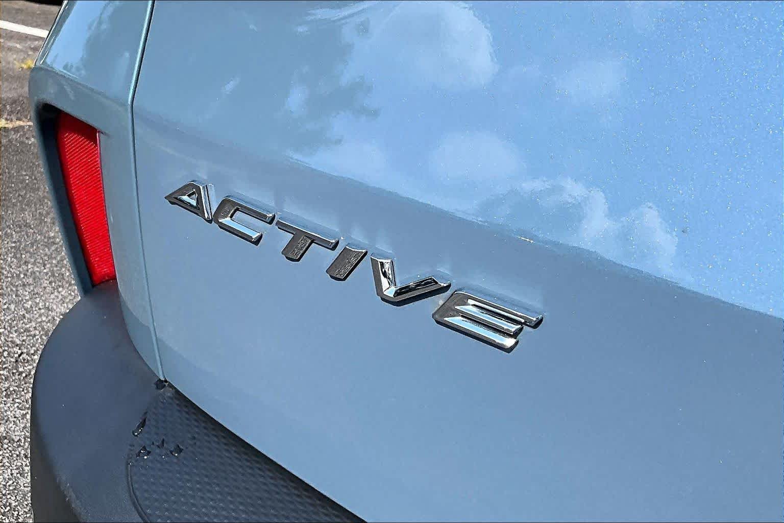 Used 2024 Blue Ford Active image 10