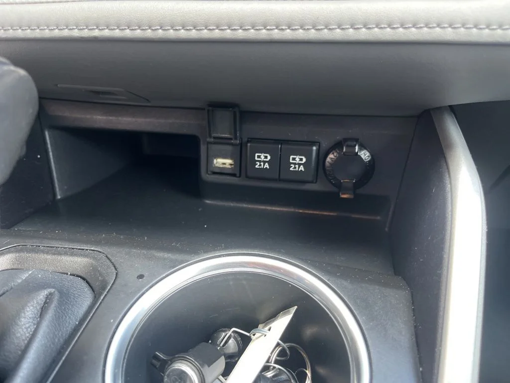 2020 Toyota Highlander XLE - Photo 26