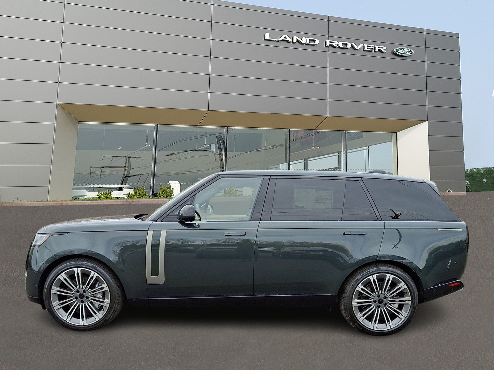 New 2026 Belgravia Green Land Rover P530 SE 7 Seat image 6