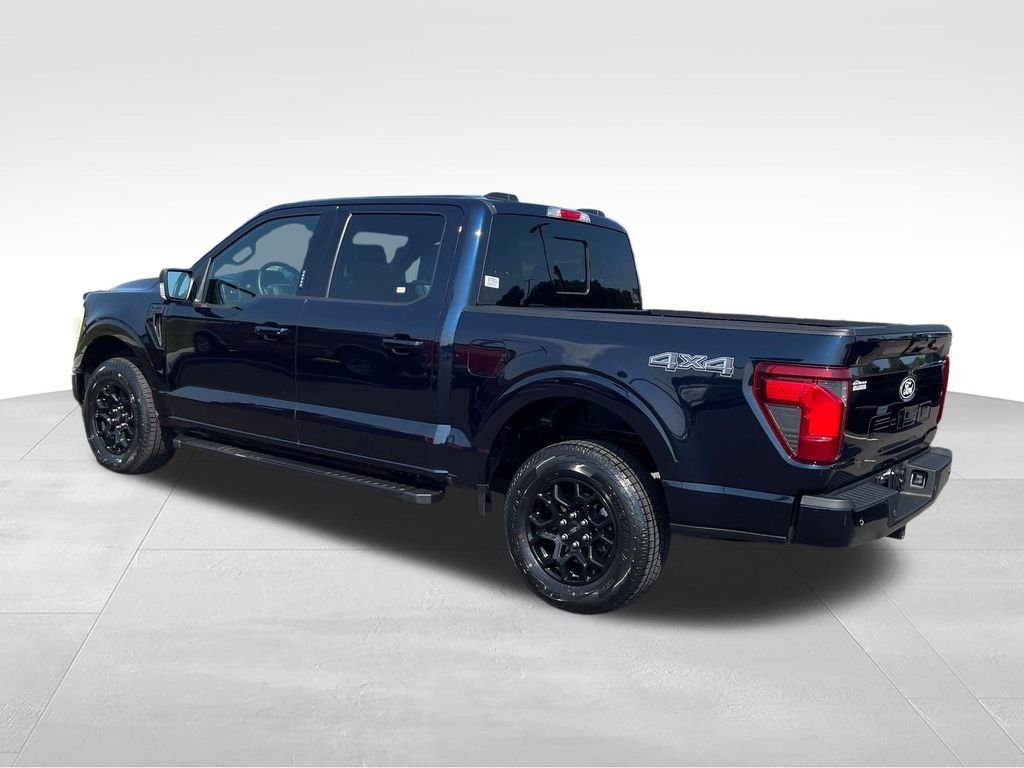 Used 2024 Blue Ford XLT image 3