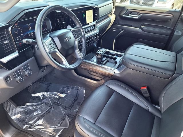 Used 2024  Chevrolet LT Trail Boss image 10