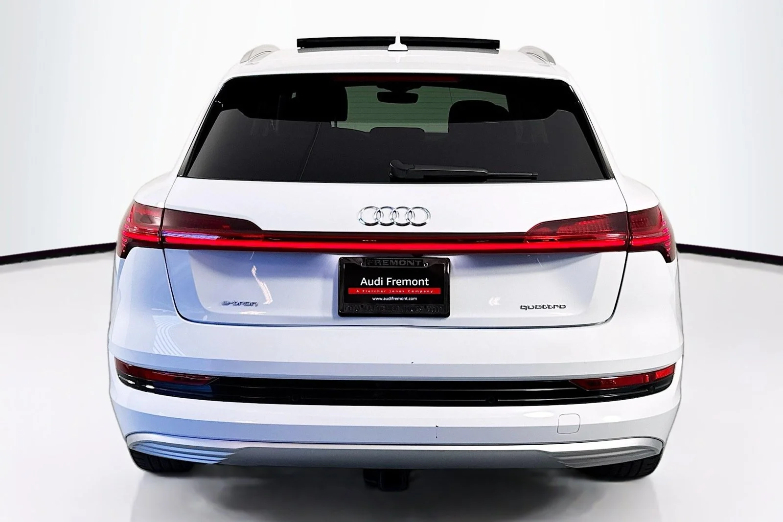 Used 2022 White Audi Premium Plus image 6