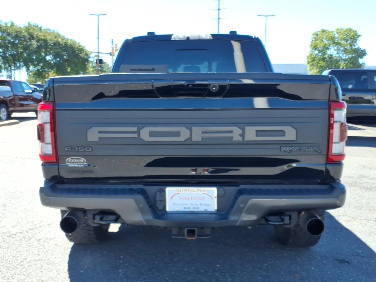 Used 2022 Agate Black Metallic Ford Raptor image 17