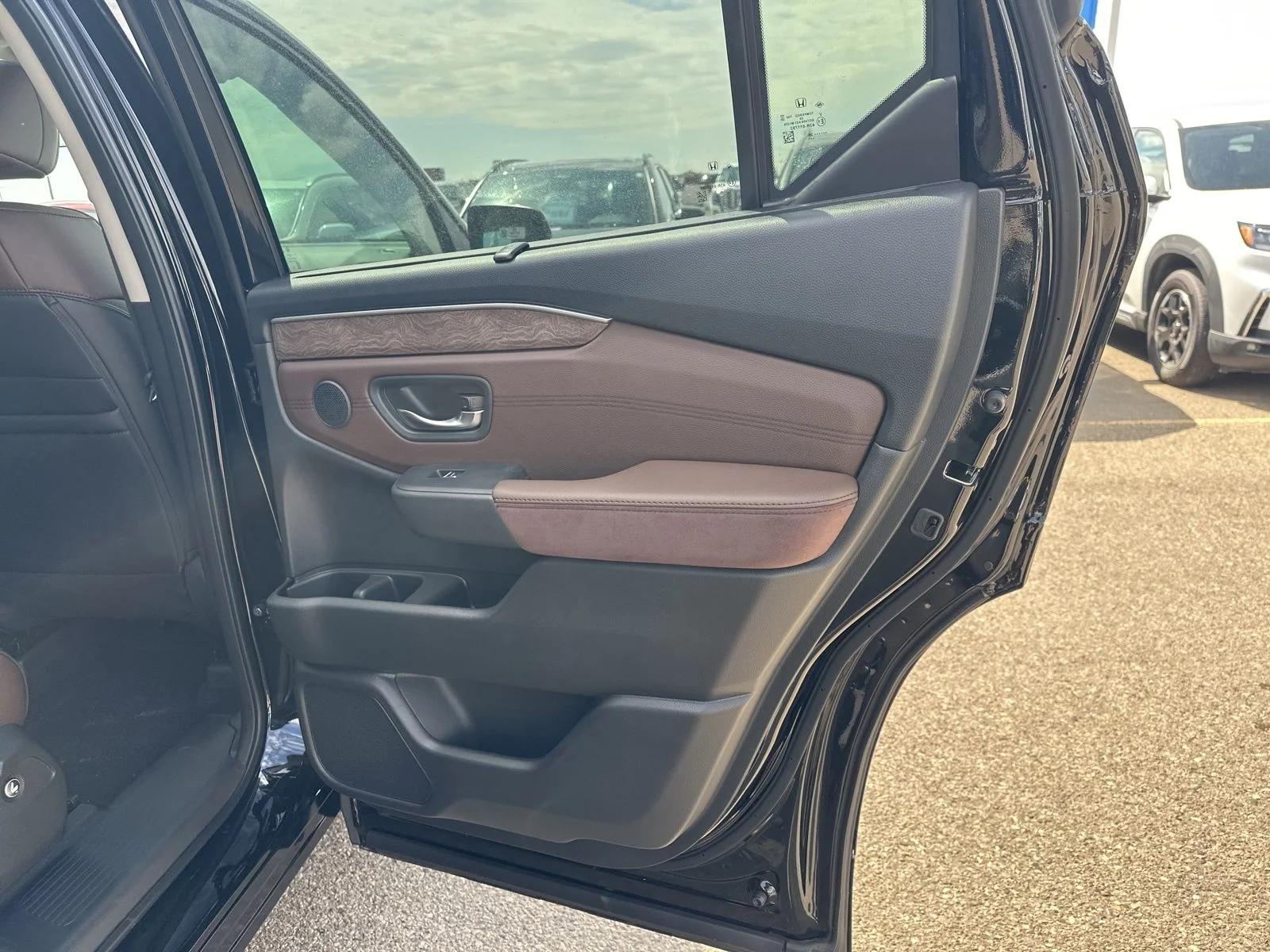 New 2026 Crystal Black Pearl Honda AWD Elite image 38