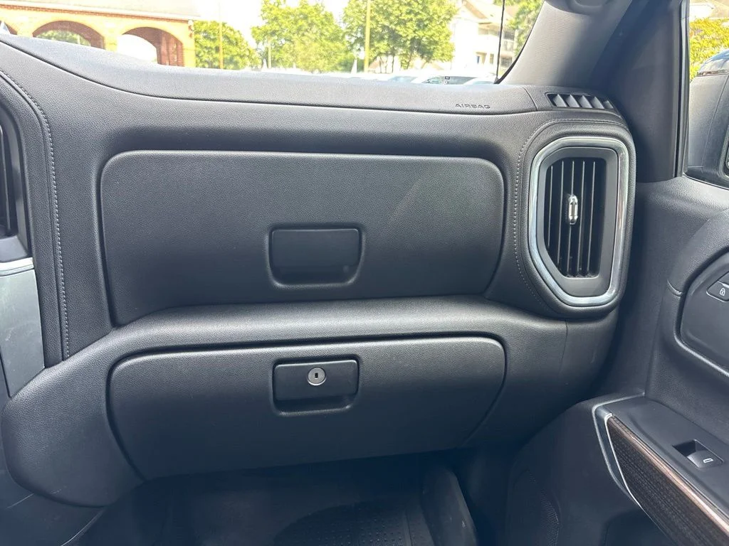 Used 2020 Gray Chevrolet RST image 18