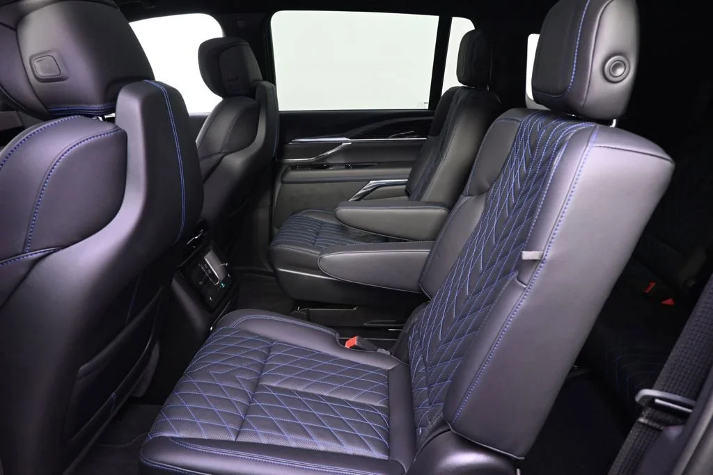 2025 Cadillac Escalade IQ Sport 1 - Photo 22