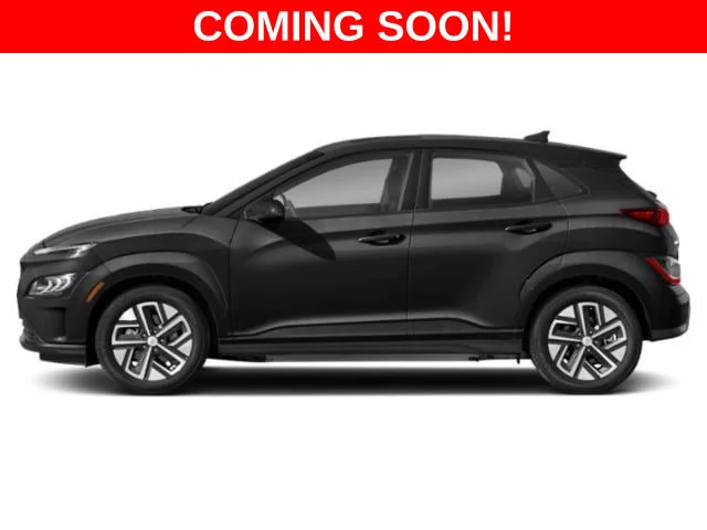 Used 2023 Black Hyundai SE image 5