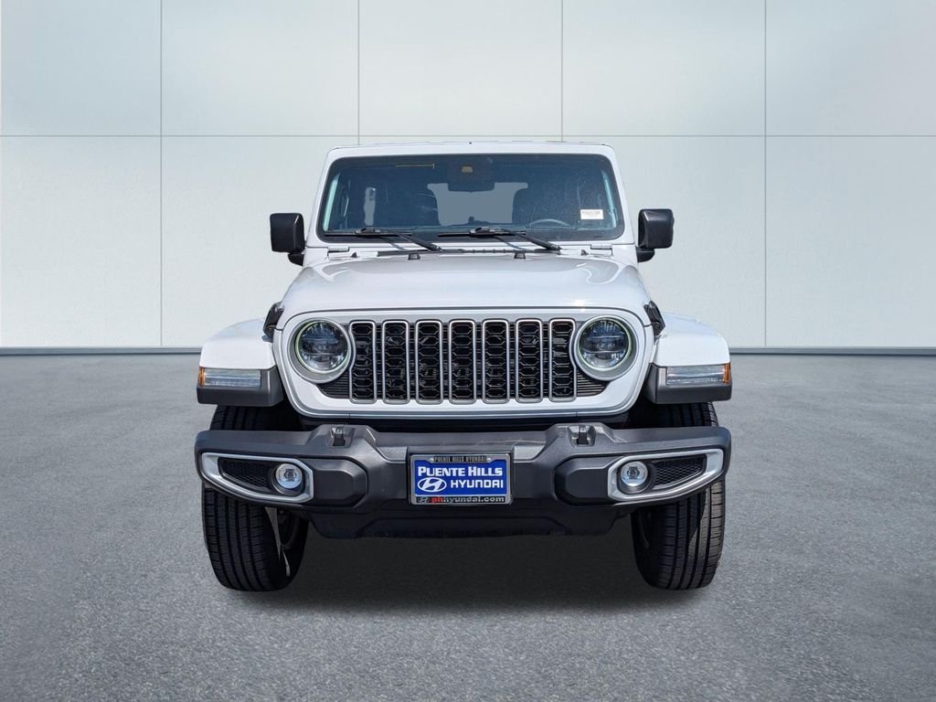 2025 Jeep Wrangler 4-Door Sahara - Photo 2