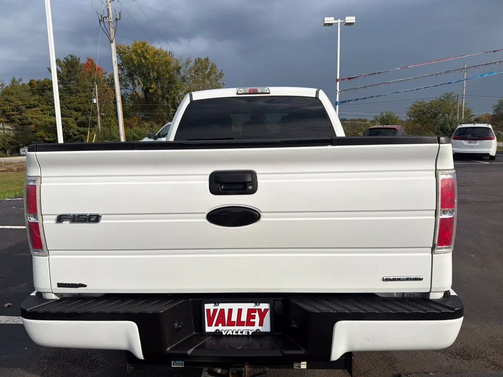 Used 2012 White Ford XLT image 7