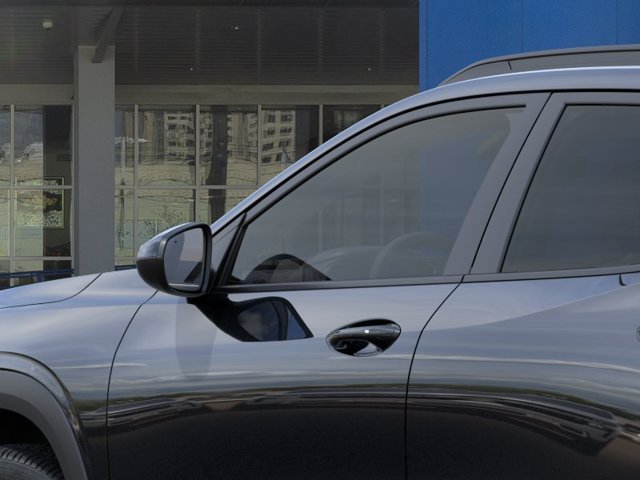 2026 Chevrolet Trax LT - Photo 12