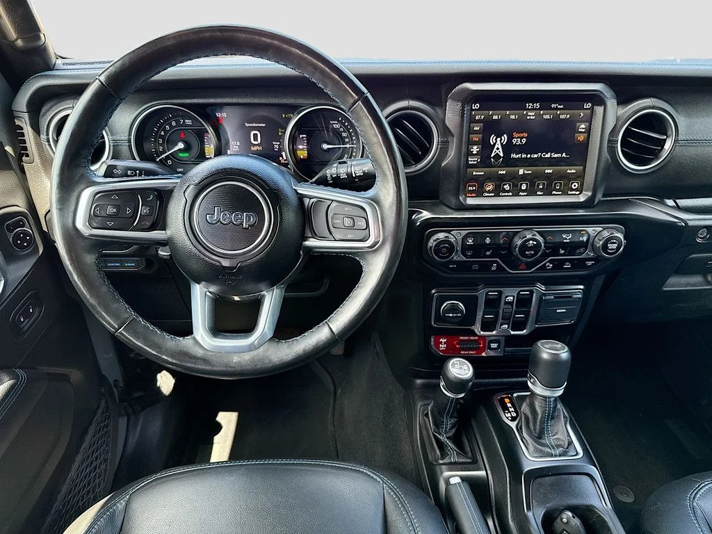 Used 2022 Sting-Gray Clearcoat Jeep Unlimited Rubicon image 24