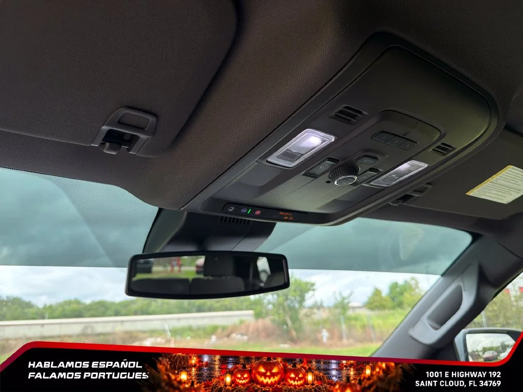 Used 2024 Sterling Metallic GMC SLT image 23