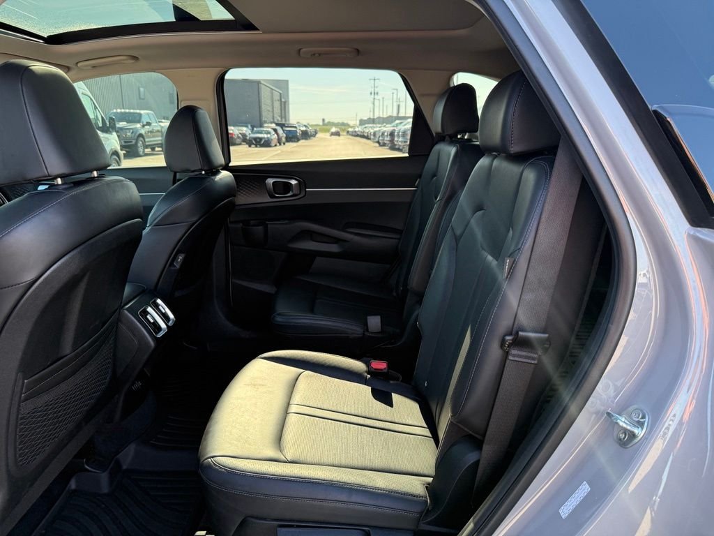 Used 2025 Gray Kia EX image 8