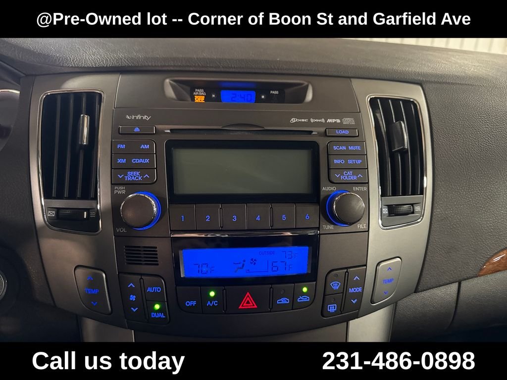 Used 2010 Brown Hyundai Limited image 24