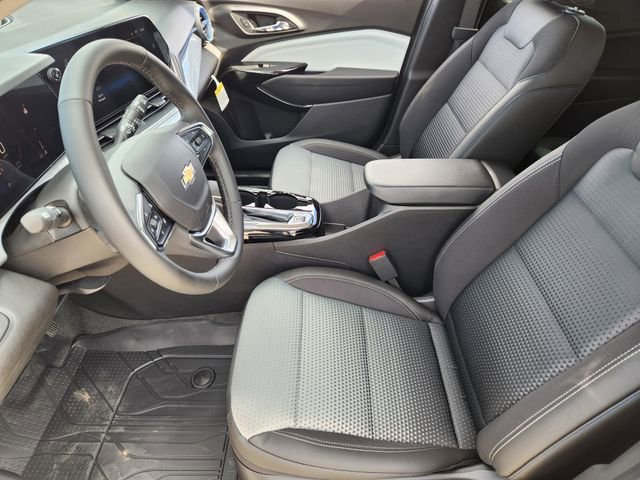 2026 Chevrolet Trax LT - Photo 11