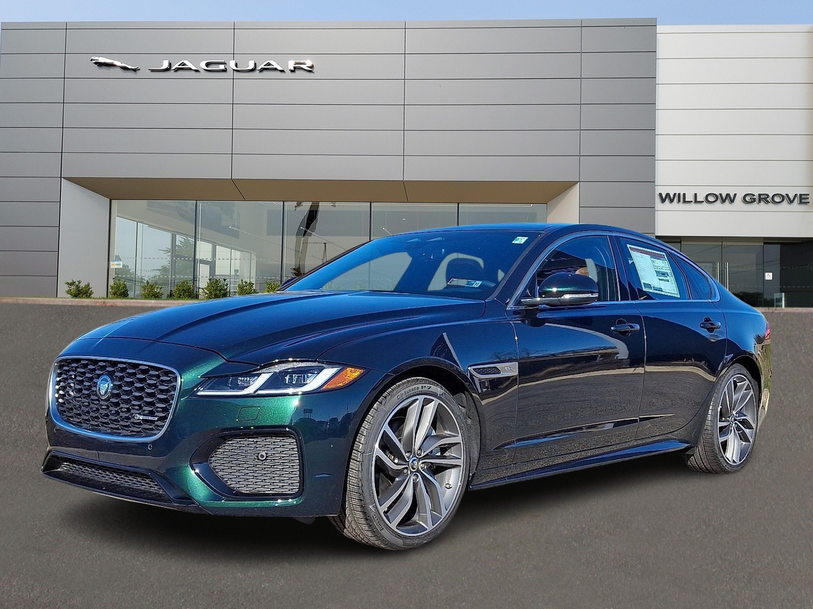 2024 Jaguar XF R-Dynamic SE