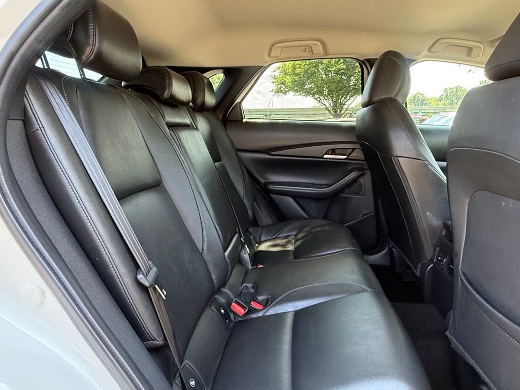 Used 2022 White Mazda 2.5 S Select Package image 29