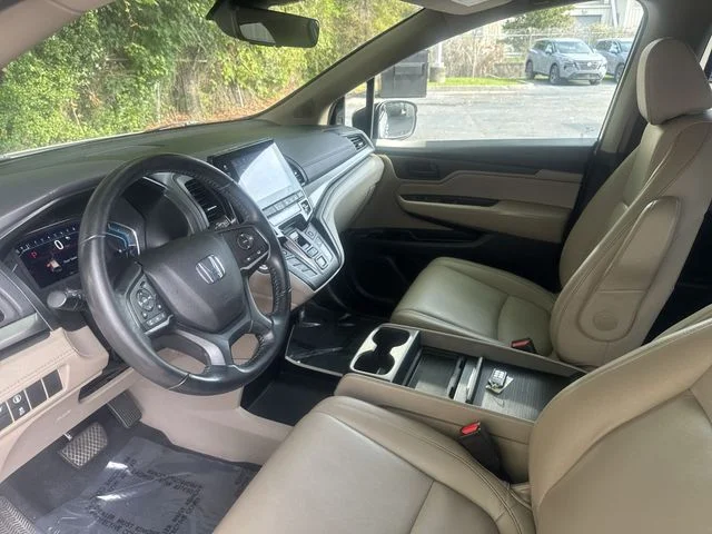 Used 2022 White Honda EX-L image 18