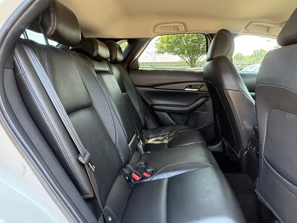 Used 2022 White Mazda 2.5 S Select Package image 29