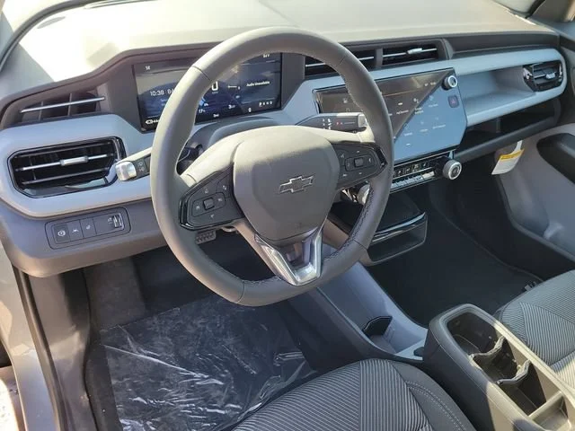 New 2027 Sterling Grey Metallic Chevrolet LT image 16