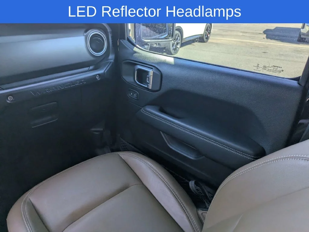 Used 2020 Black Jeep Unlimited Rubicon image 14