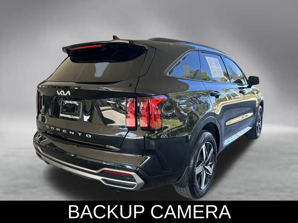 Used 2022 Black Kia EX image 4