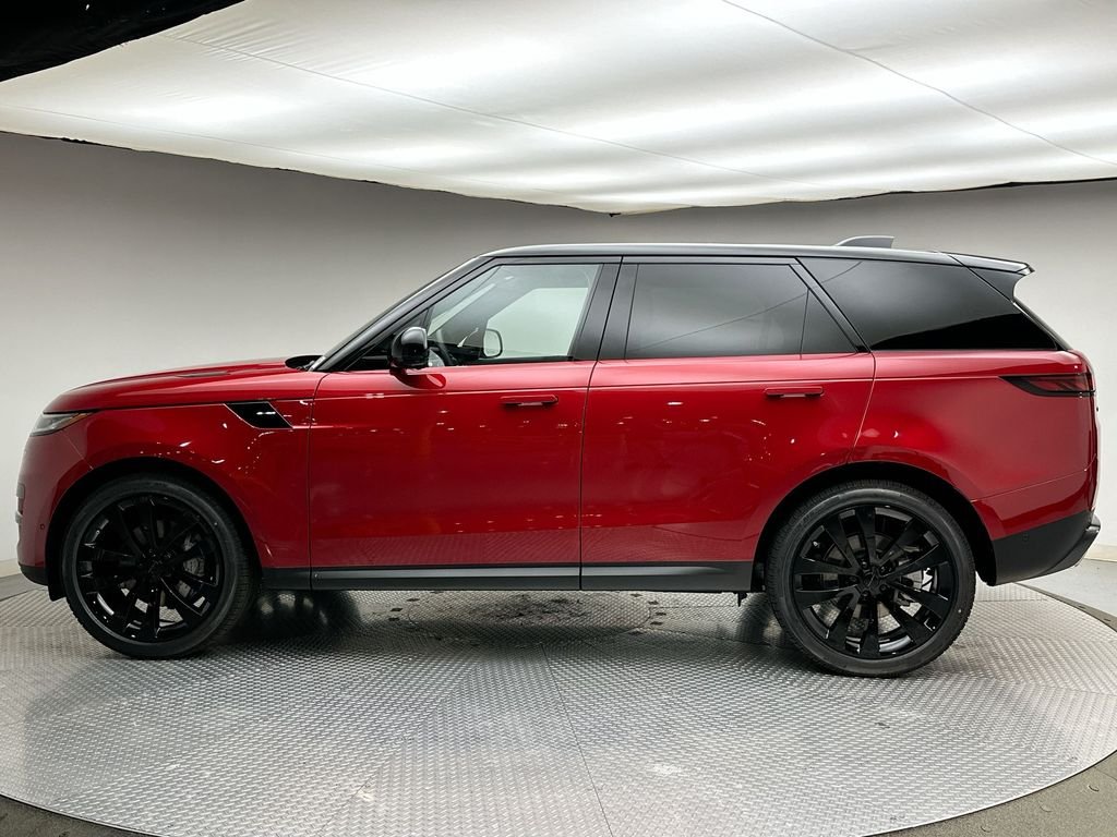 New 2026 Firenze Red Metallic Land Rover SE image 2
