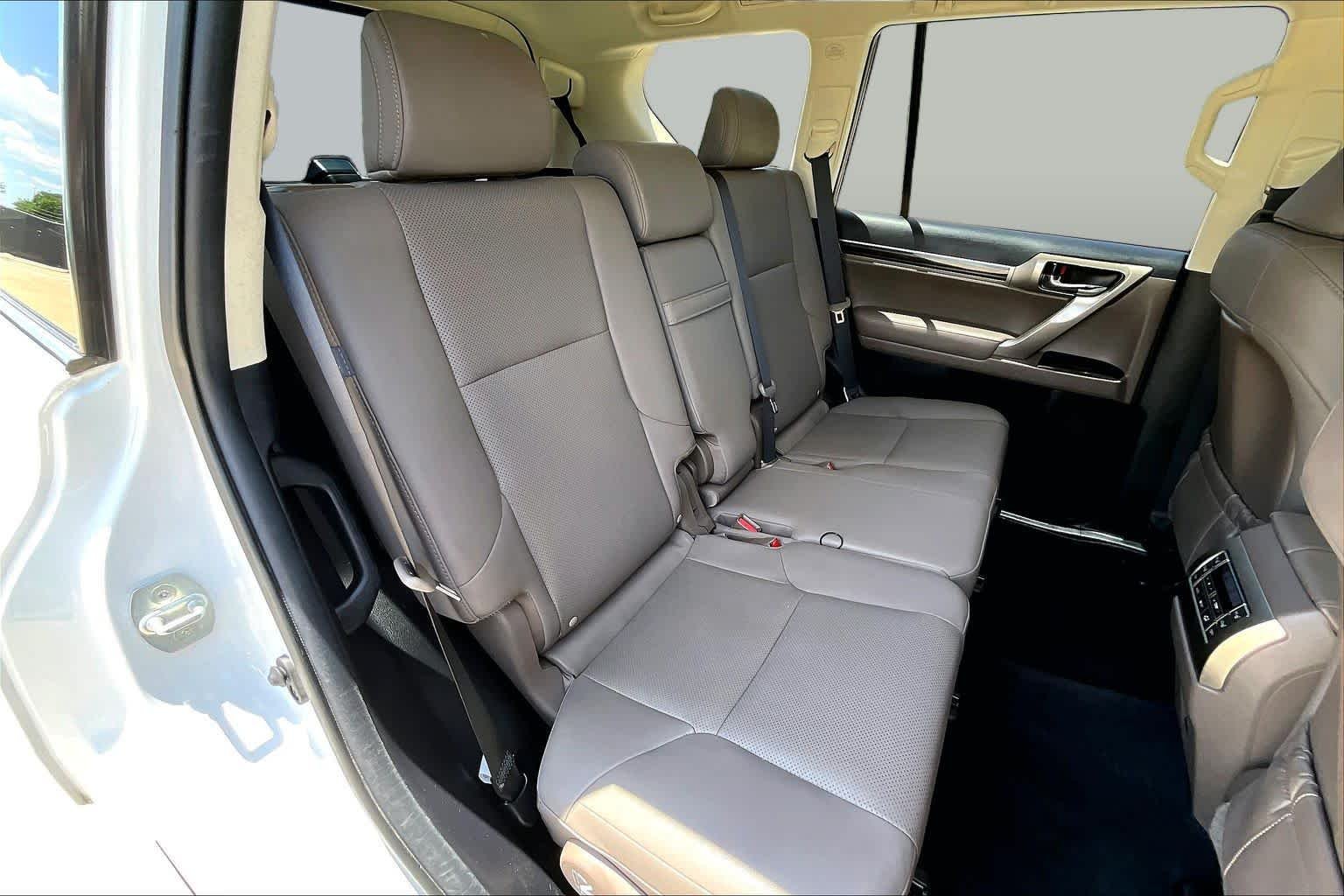 Used 2020 Starfire Pearl Lexus Premium image 20