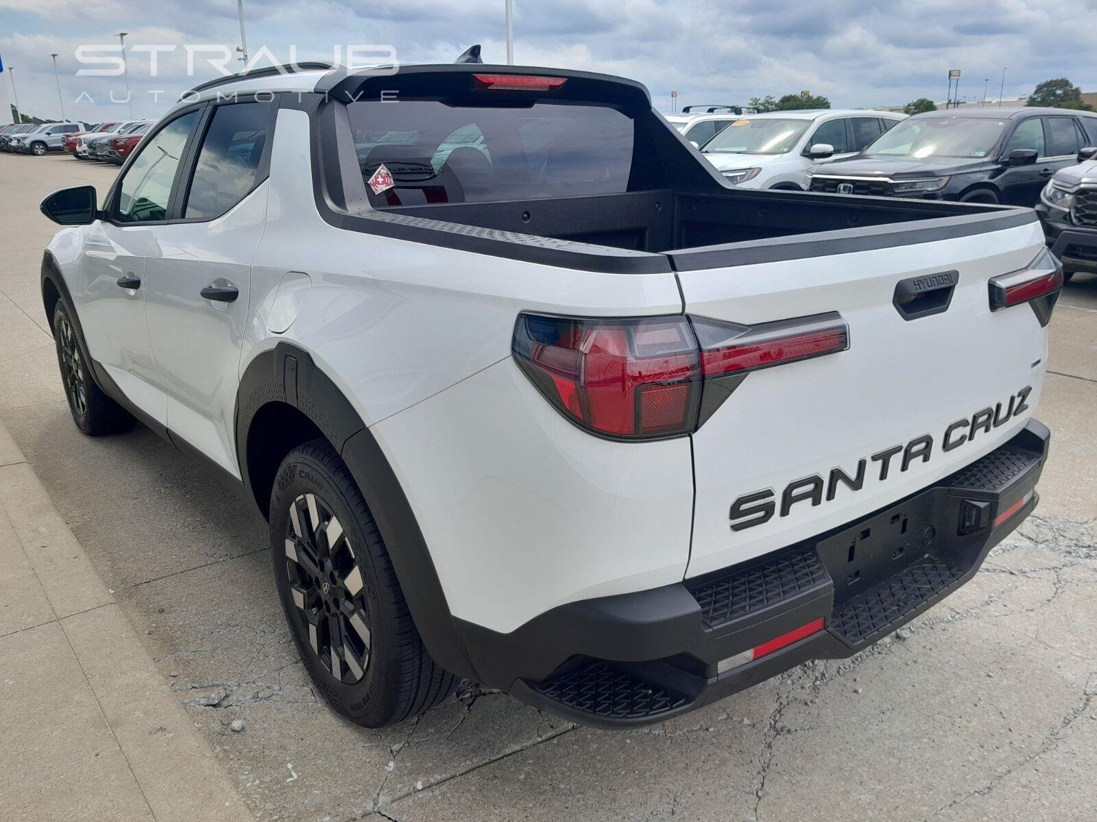 Certified Used 2026 Atlas White Hyundai SEL image 7