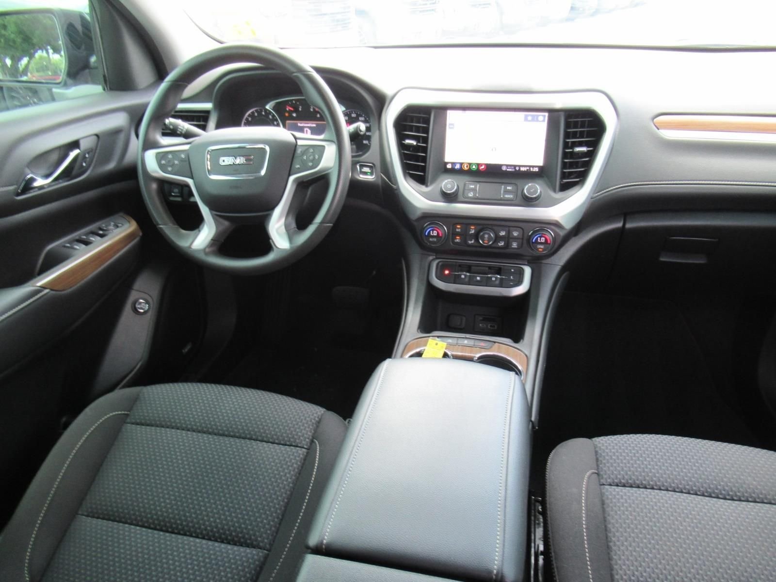 Used 2023 Black GMC SLE image 13