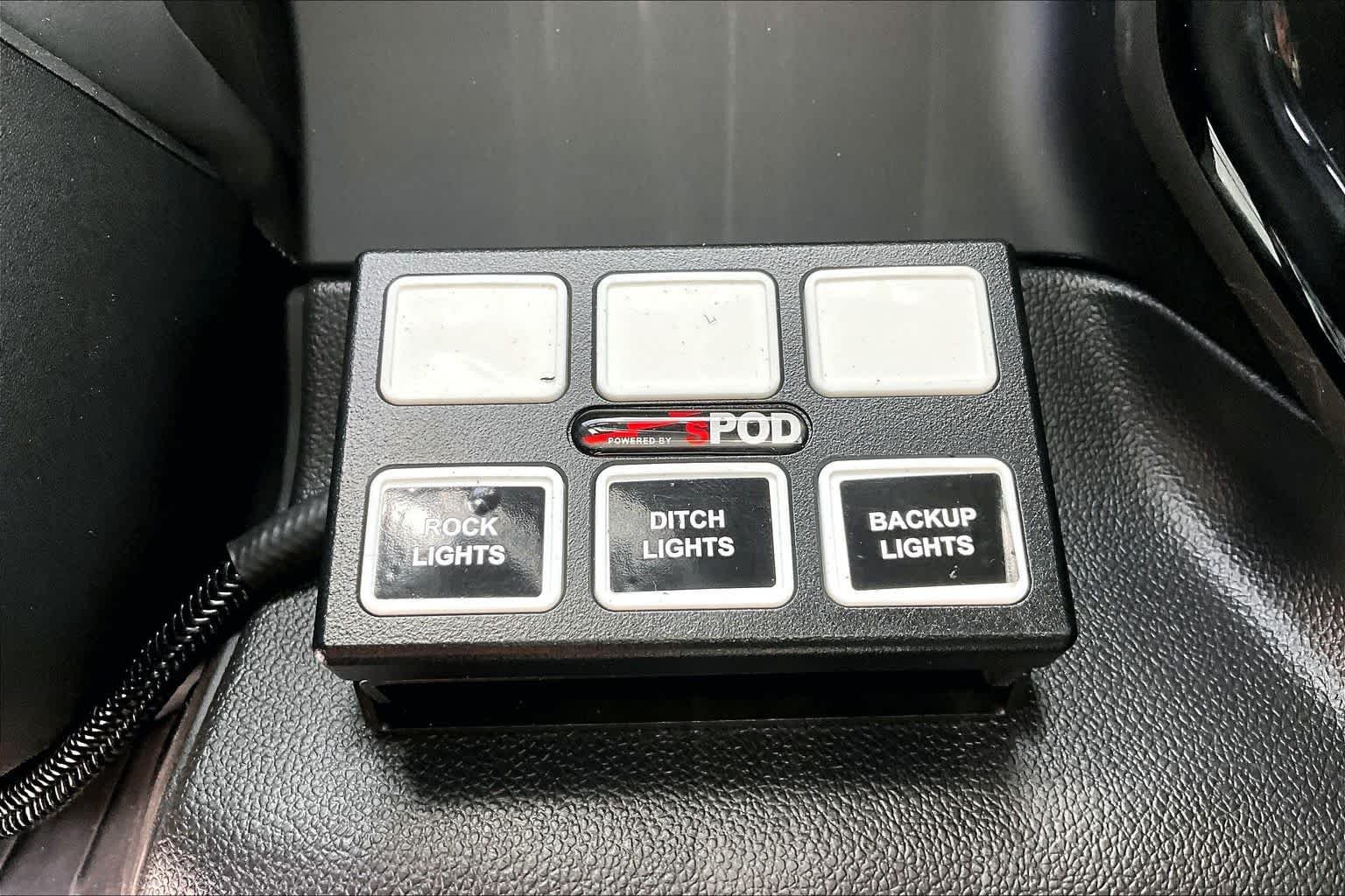 2026 GMC Sierra 1500 AT4 - Photo 13