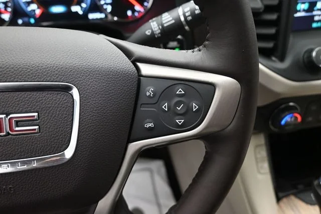 Certified Used 2019 White Frost Tri-Coat GMC Denali image 14