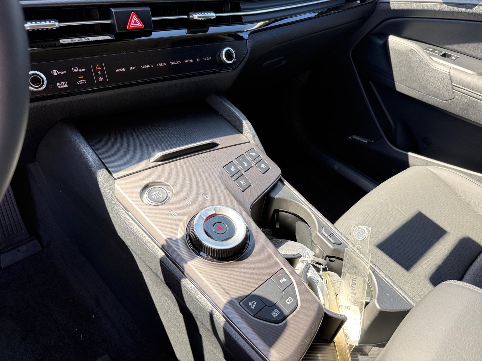 New 2027 Fusion Black Kia SX Prestige image 13