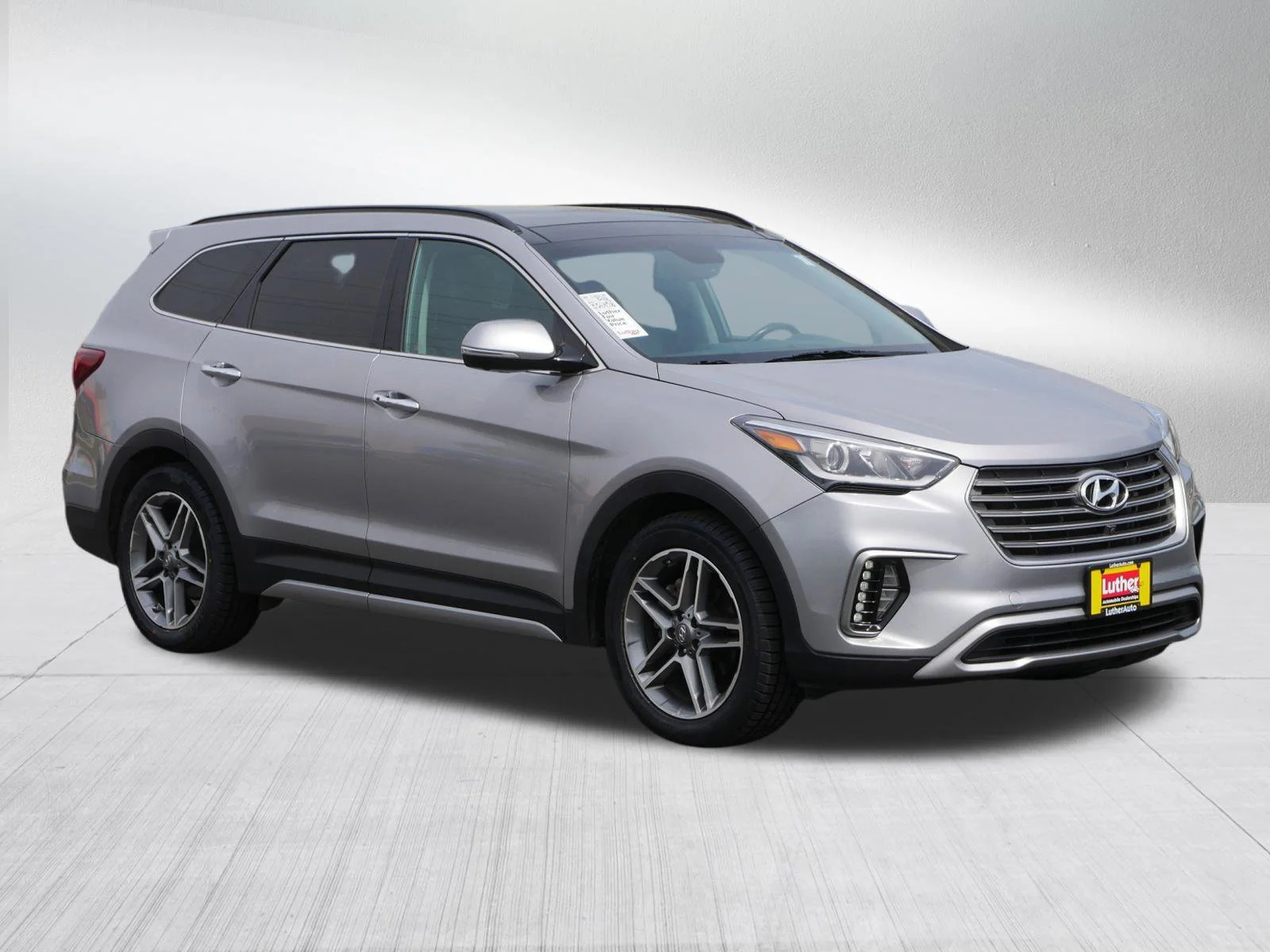 2017 Hyundai Santa Fe Limited Ultimate AWD's photo