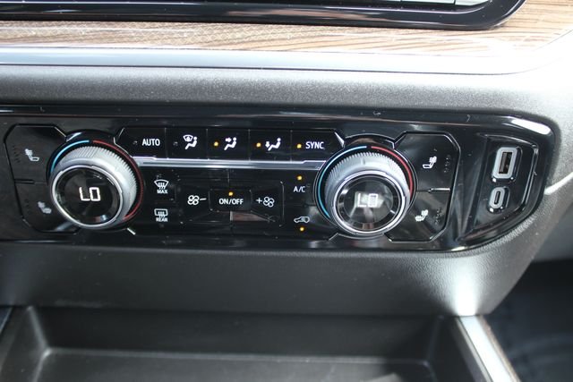 Used 2025 Red Chevrolet RST image 9