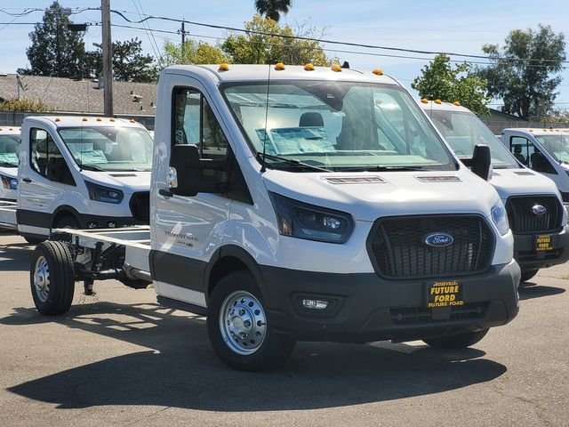 2025 Ford Transit Chassis Cutaway