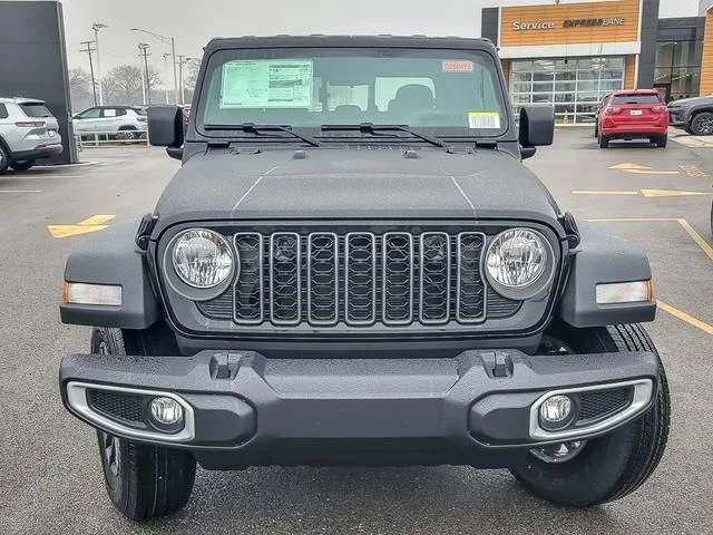 New 2026 Black Clear-Coat Exterior Paint Jeep Sport image 4