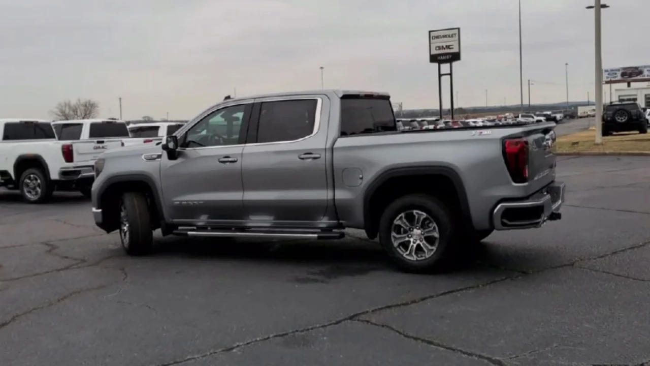 New 2026 Sterling Metallic GMC SLE image 6