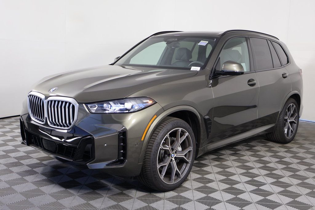 New 2026 Manhattan Green Metallic BMW xDrive40i image 1