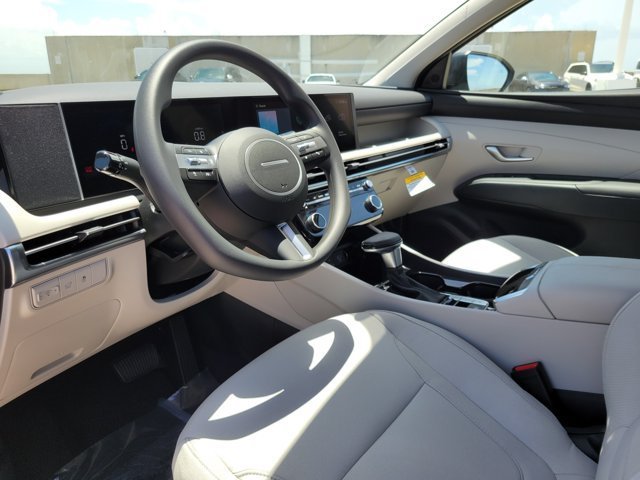 New 2026 Silver Hyundai SEL Plus FWD image 10